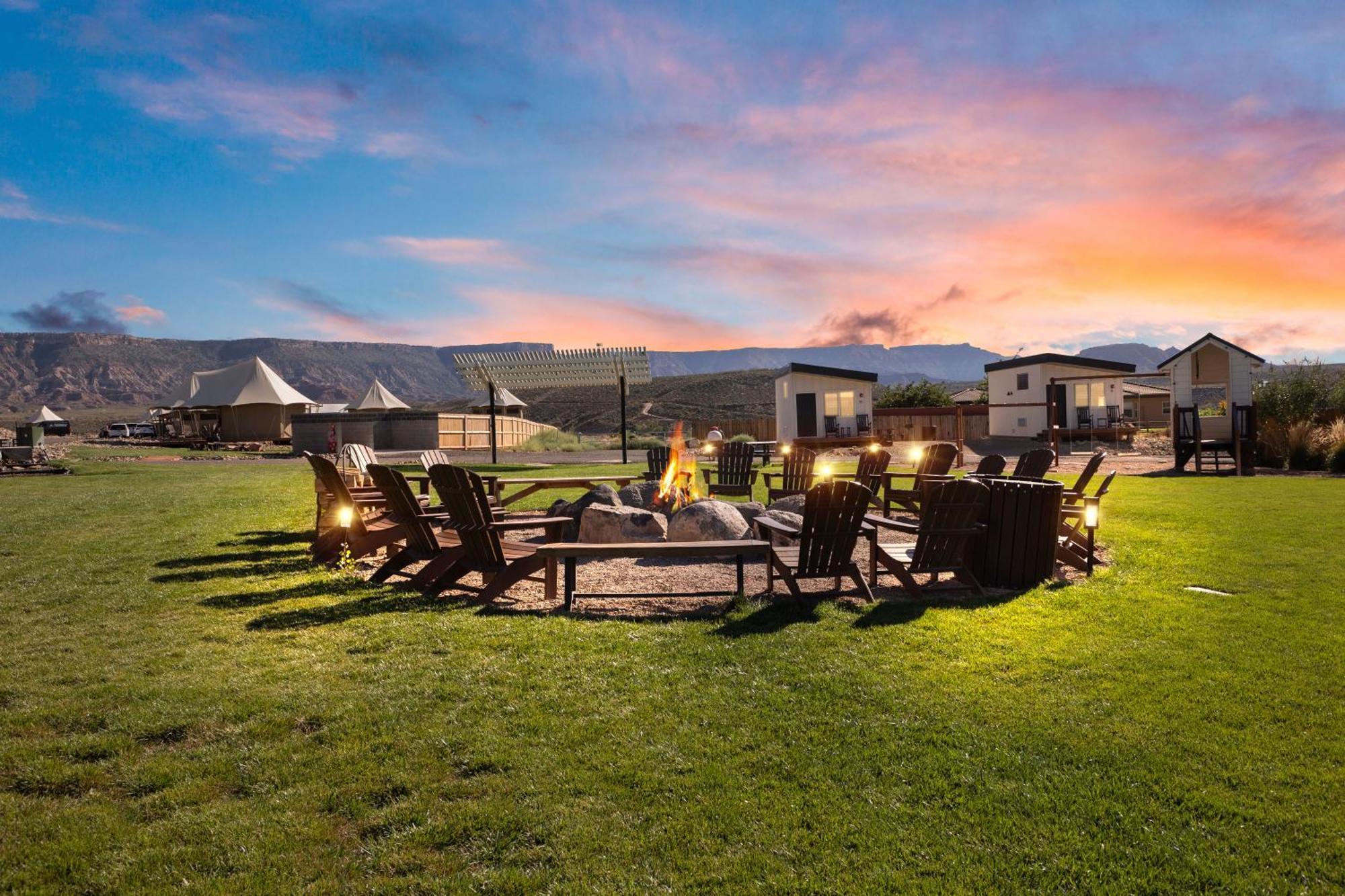 Zion Wildflower Resort Virgin Bagian luar foto