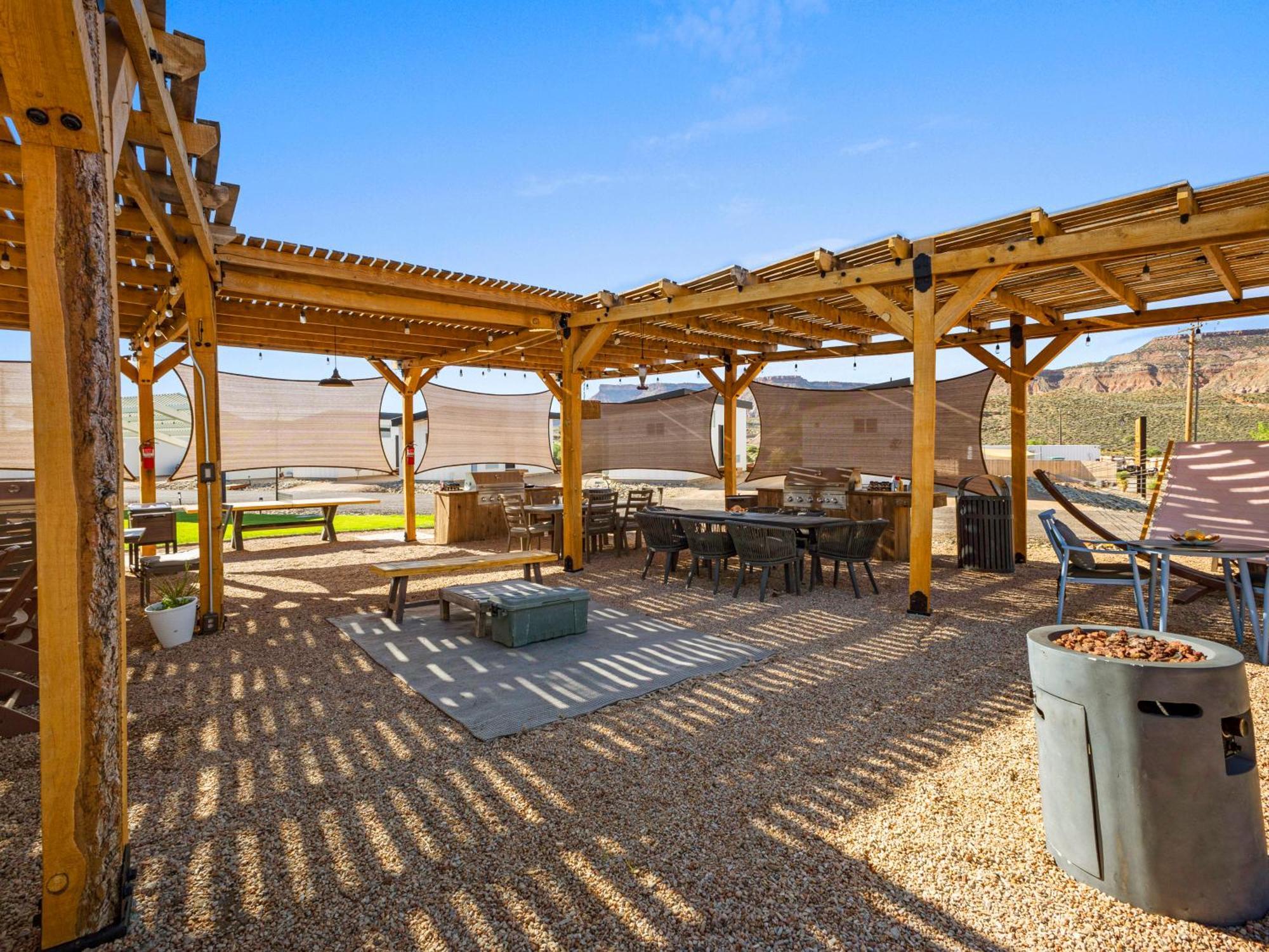 Zion Wildflower Resort Virgin Bagian luar foto