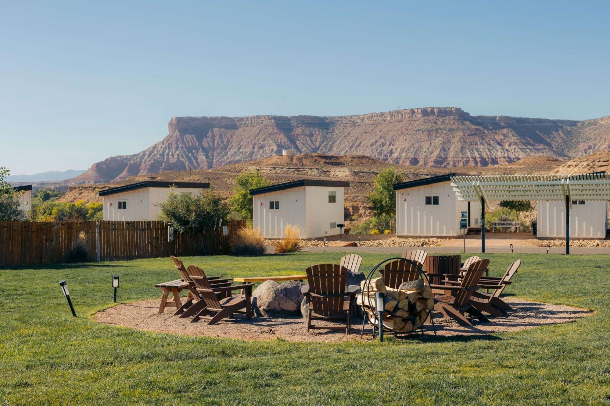 Zion Wildflower Resort Virgin Bagian luar foto