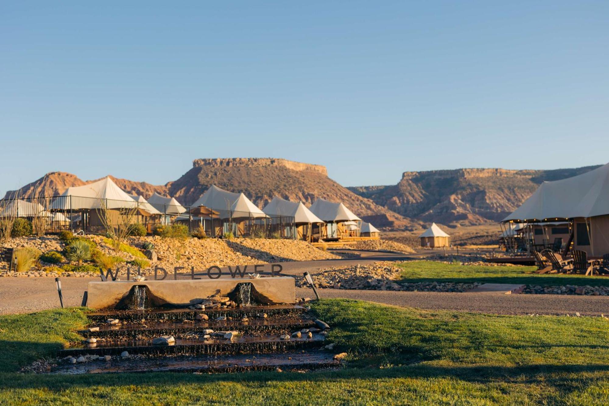 Zion Wildflower Resort Virgin Bagian luar foto
